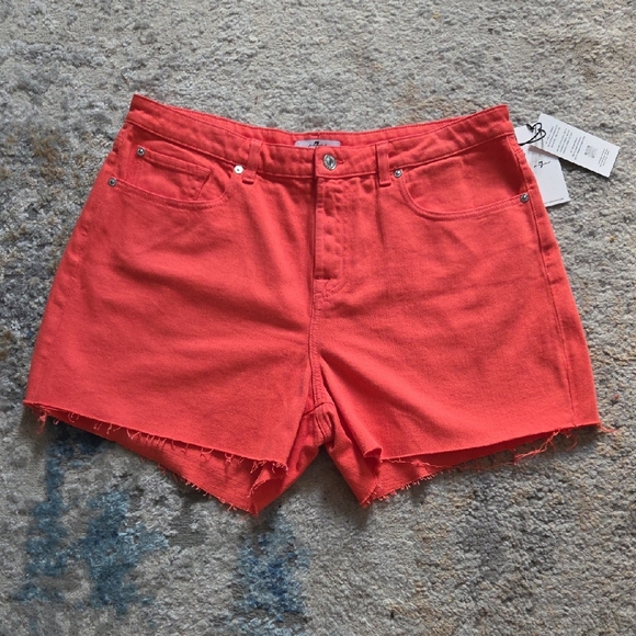 74AM Monroe Cutoff Women's Red Denim Shorts - Picture 2 of 8